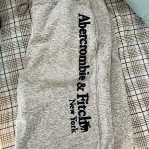abercrombie & fitch sweatpants